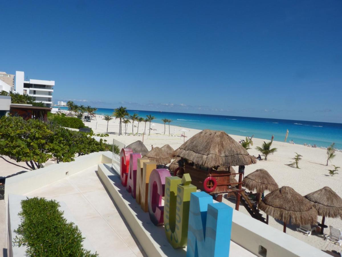 State Of The Art Condos En La Mejor Playa De Cancun Frente A Plaza La Isla Exterior photo